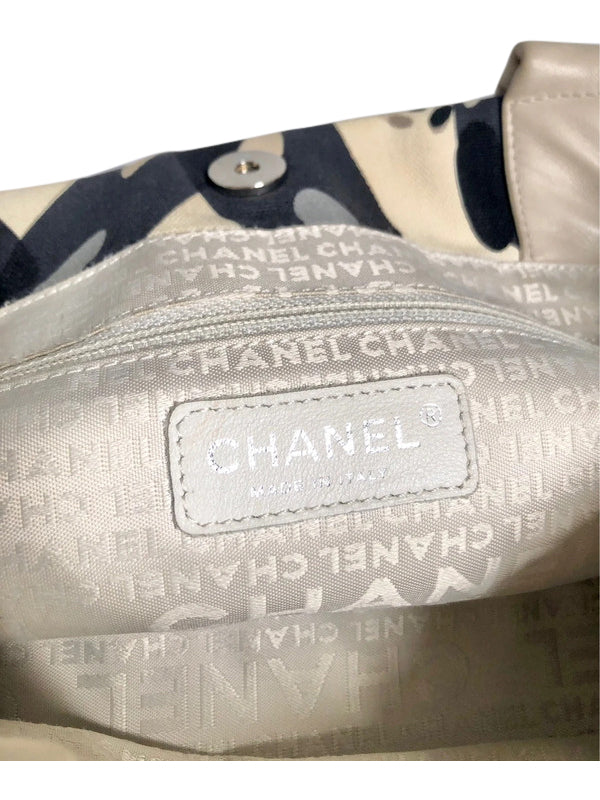 Chanel Shopper Hearts Handbag